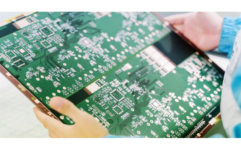 電子工程師如何擺放PCB元器件？10條技巧經(jīng)驗